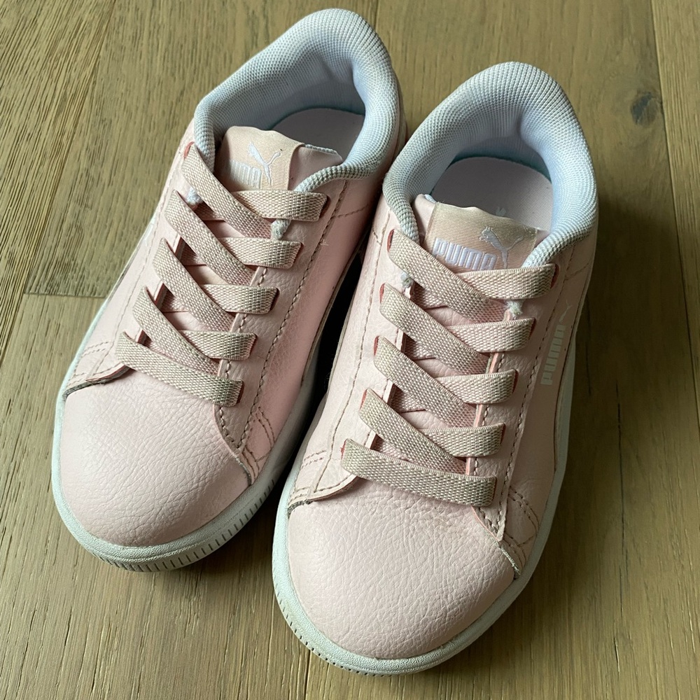Puma Vikky V3 Kids Pink Leather Sneakers